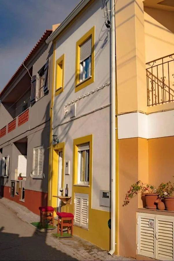 Casa O Recanto Raposeira  Holiday home Raposeira (Faro)